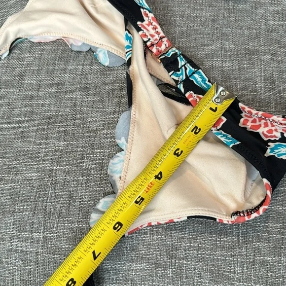 Vanilla Beach Women's Large Black Floral Bikini ruffles - Picture 14 of 14
